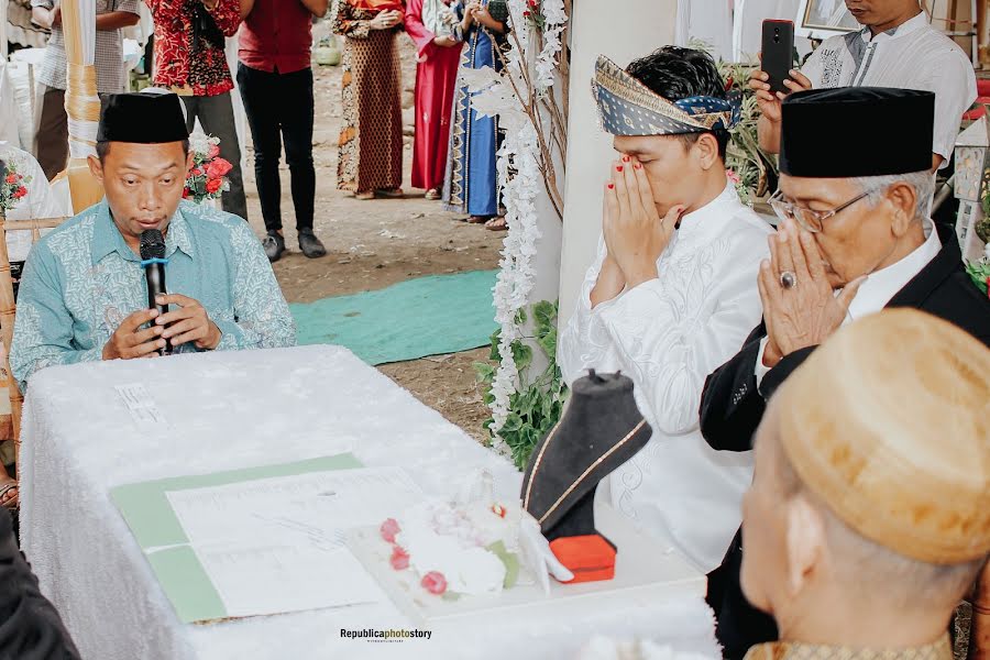 Wedding photographer Trias Adi Guna Adi Guna (triasadiguna). Photo of 28 May 2020