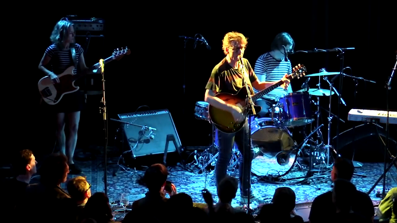 Dean Wareham plays Galaxie 500