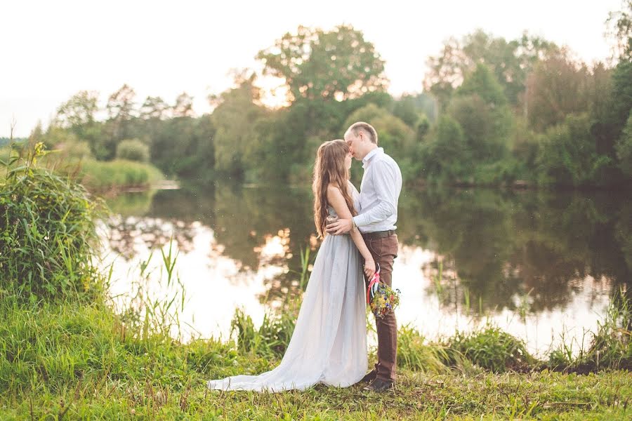 Fotógrafo de casamento Sergey Savko (savkosergey). Foto de 1 de agosto 2016