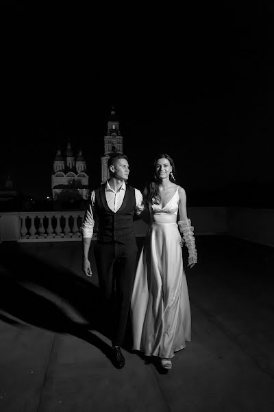 Fotógrafo de casamento Arevik Oganyan (areva). Foto de 8 de setembro 2021