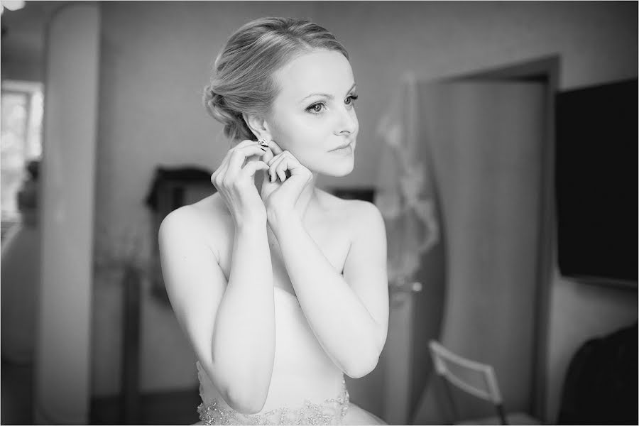 Wedding photographer Yana Polyakova (jana001). Photo of 15 December 2013