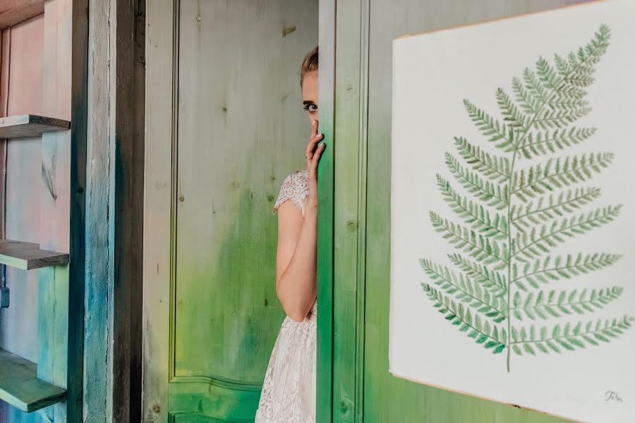 Fotógrafo de casamento Ekaterina Chernenko (chernenkoek). Foto de 26 de agosto 2019