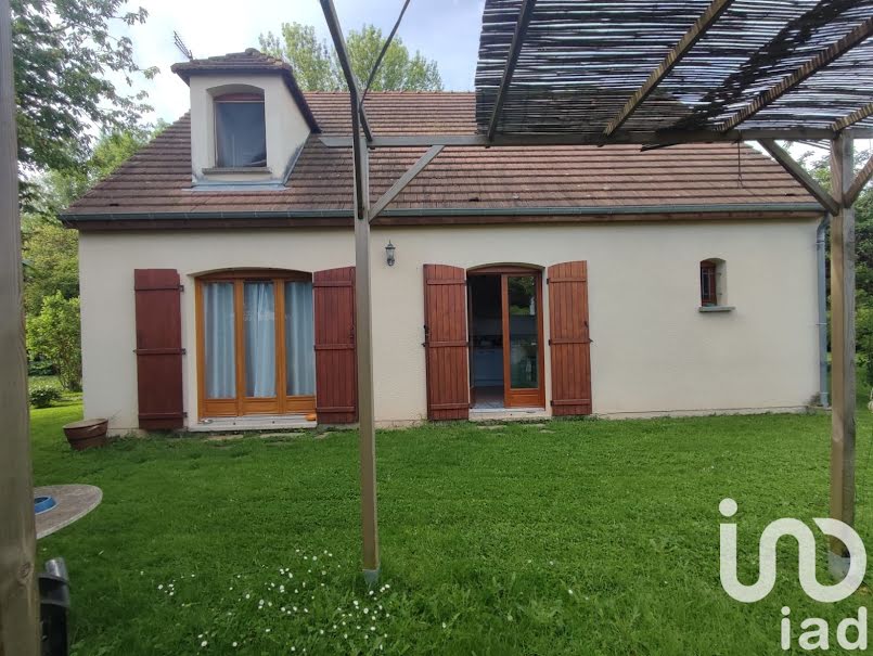 Vente maison 4 pièces 115 m² à Saint-Sauveur-lès-Bray (77480), 220 000 €