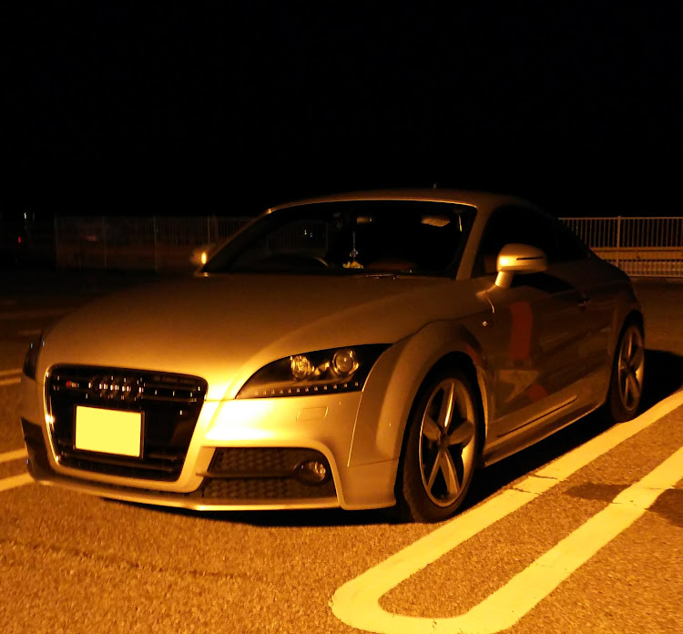 TT クーペのドライブ・マフラー交換・ホイール交換・DIYに関するカスタム事例の投稿画像1枚目