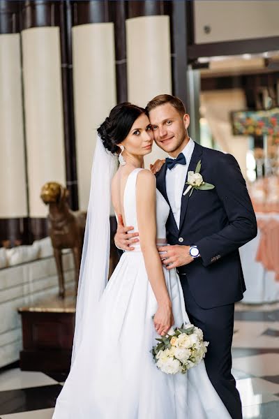 Fotografo di matrimoni Alena Maksimchuk (alenmax). Foto del 21 agosto 2017
