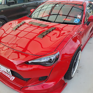 86
