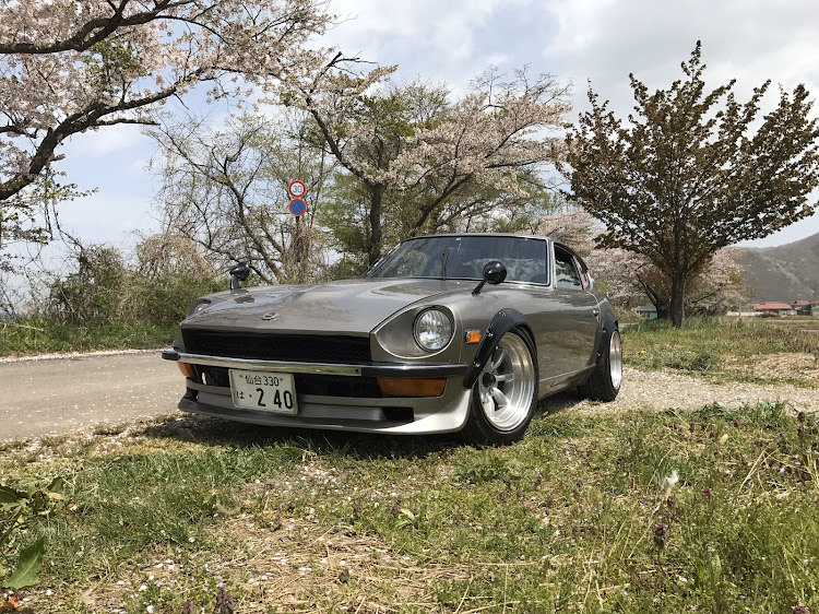 フェアレディZのドライブスポット・S30・フェアレディZ・シャコタンに関するカスタム事例の投稿画像2枚目