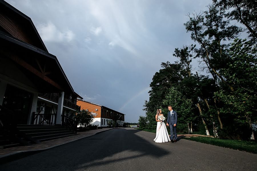 Fotógrafo de casamento Yuliya Potapova (potapovapro). Foto de 29 de outubro 2018