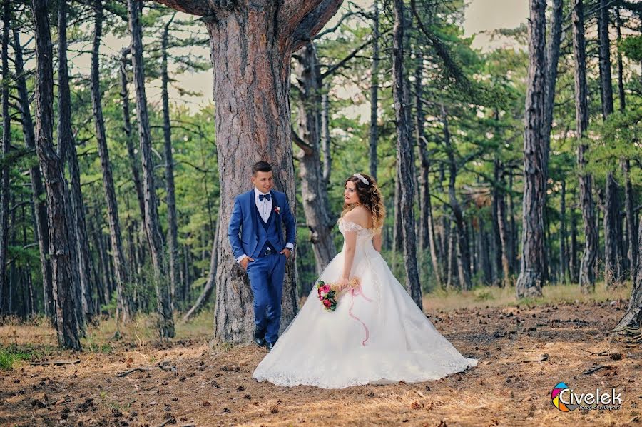 Fotógrafo de casamento Osman Zorlu (osmanzorlu). Foto de 12 de julho 2020