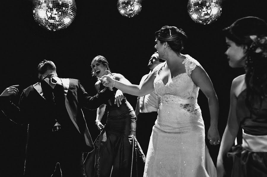 Fotógrafo de casamento Rafael Seiji Yamauchi (yamauchifotogra). Foto de 15 de abril 2017