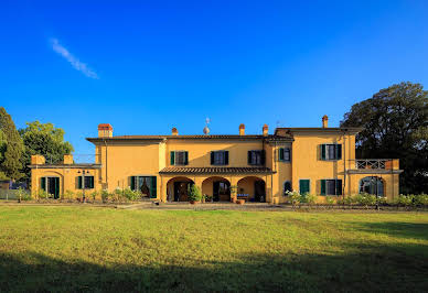 Villa with garden and terrace 2