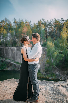 Hochzeitsfotograf Dmitriy Shirokopoyas (15081990). Foto vom 27. April 2018