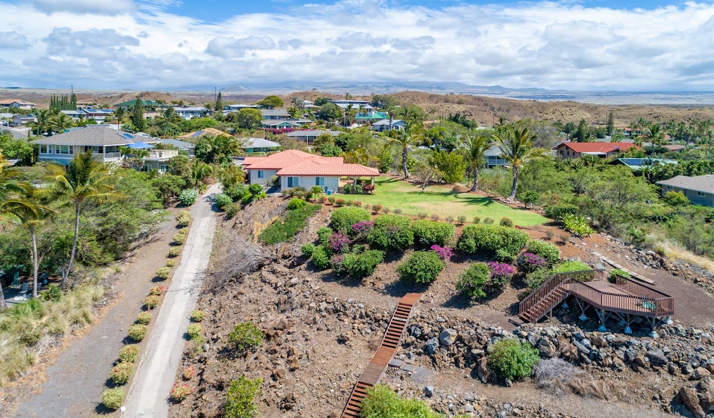 House with garden Waikoloa Village