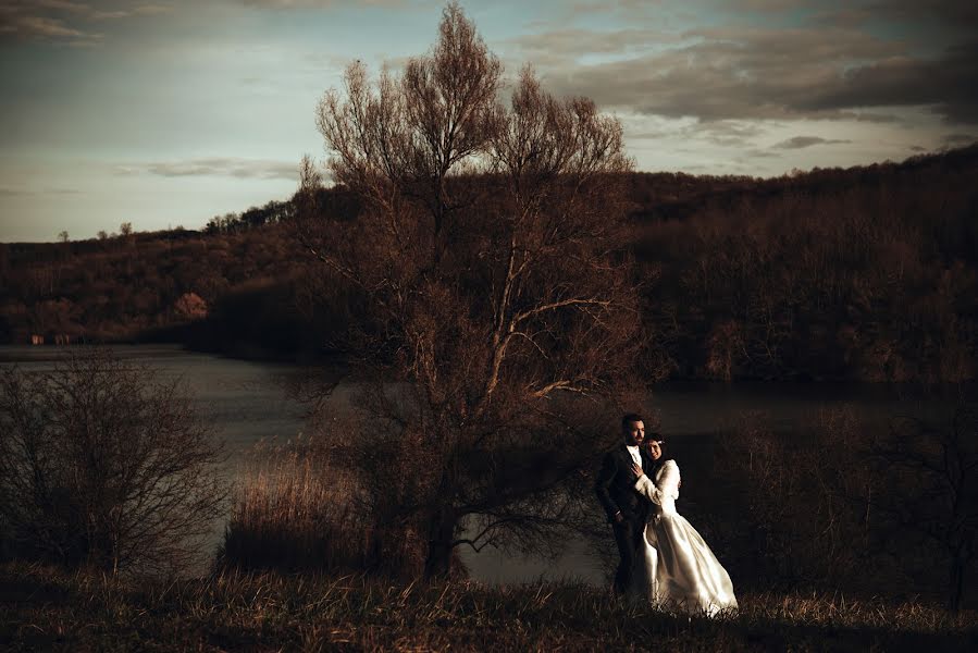 Photographe de mariage Gábor Badics (badics). Photo du 10 décembre 2018