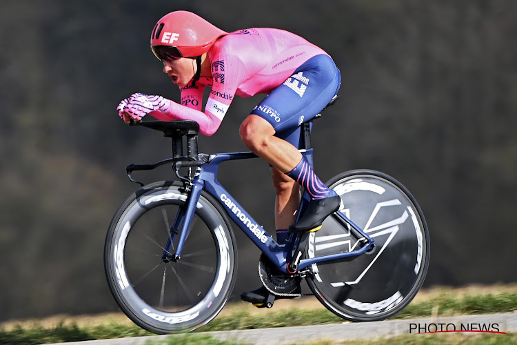 Stefan Bissegger maakt indruk en wint tijdrit Benelux Tour, Remco Evenepoel moet tevreden zijn met achttiende plaats 