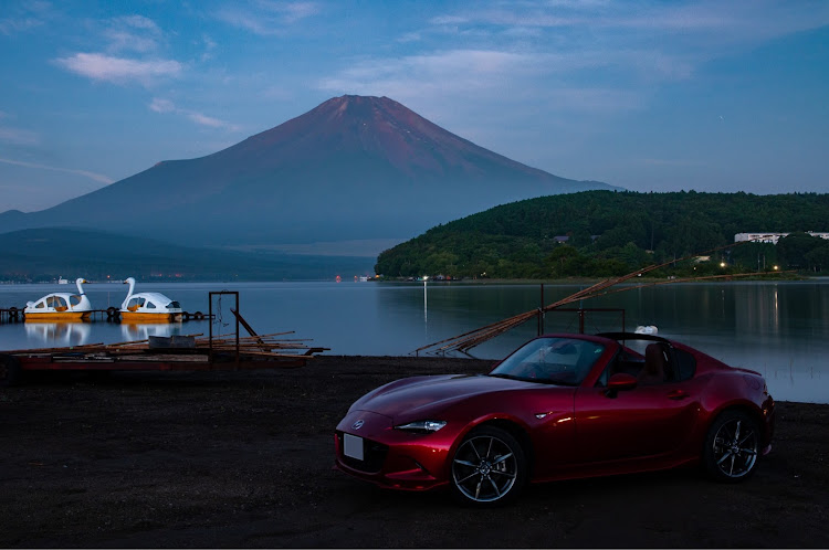 ロードスターRFの富士山とコラボに関するカスタム事例の投稿画像3枚目