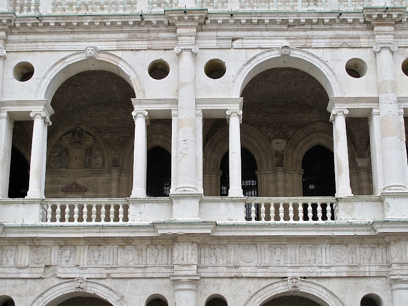 Basilica palladiana.  di sangiopanza