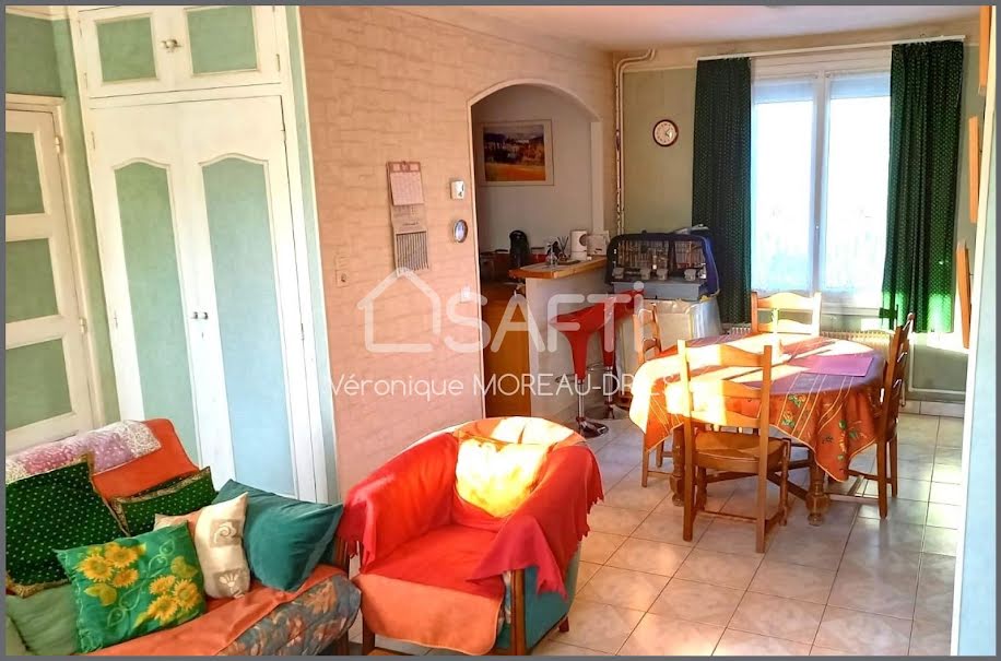 Vente maison 5 pièces 81 m² à Lisieux (14100), 167 000 €