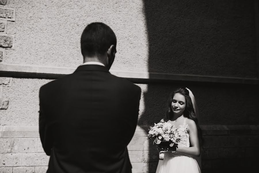 Fotógrafo de bodas Aleksandra Ilto (alexandra1first). Foto del 12 de septiembre 2017