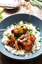 Sticky Bourbon Chicken with Rice was pinched from <a href="http://pinchofyum.com/sticky-bourbon-chicken-rice" target="_blank">pinchofyum.com.</a>