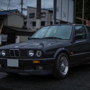 3シリーズ クーペ E30