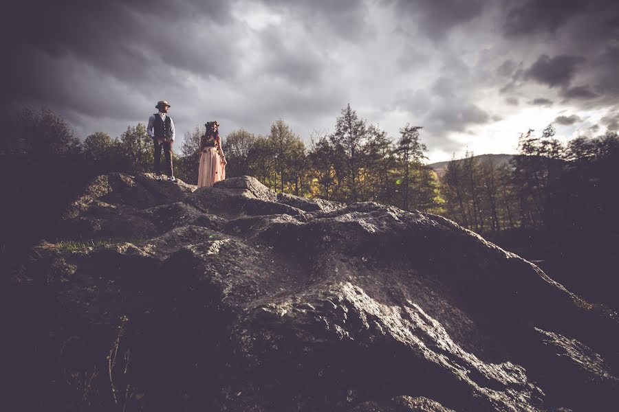 Photographe de mariage Gina Stef (mirrorism). Photo du 11 juillet 2018