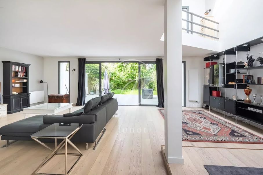Vente maison 10 pièces 332.82 m² à Rueil-Malmaison (92500), 1 800 000 €