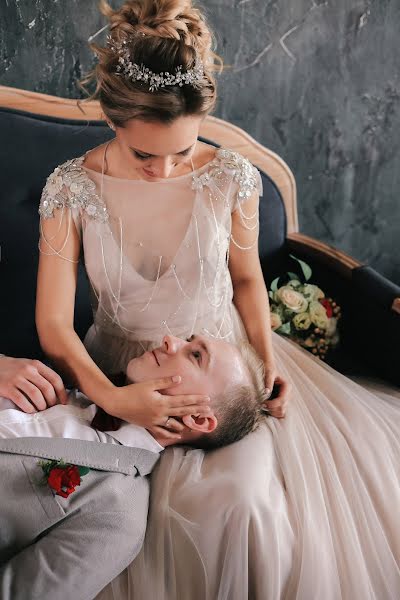 結婚式の写真家Lidiya Beloshapkina (beloshapkina)。2017 1月6日の写真