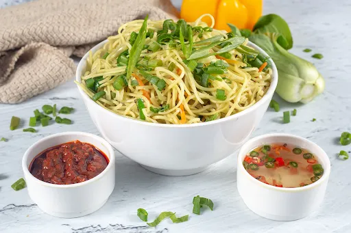 Veg Hakka Noodles