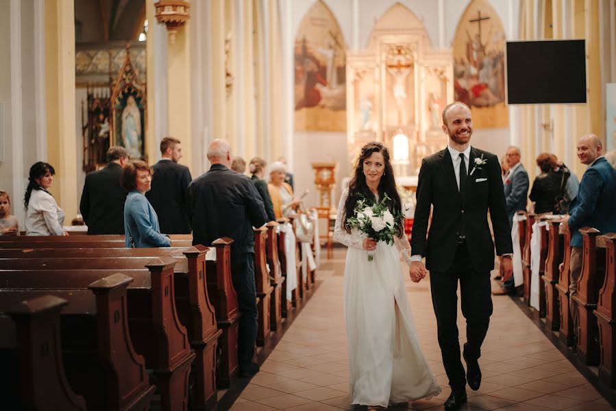 Fotografo di matrimoni Sylwia Niezgoda (szlajamsie). Foto del 2 dicembre 2021