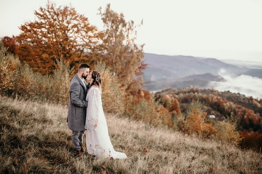 Fotografo di matrimoni Yana Stecyuk (stetsiuk). Foto del 30 marzo 2020