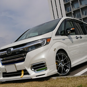 ステップワゴンスパーダ RP5