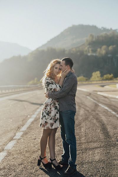 Wedding photographer Darya Lugovaya (lugovaya). Photo of 12 April 2020