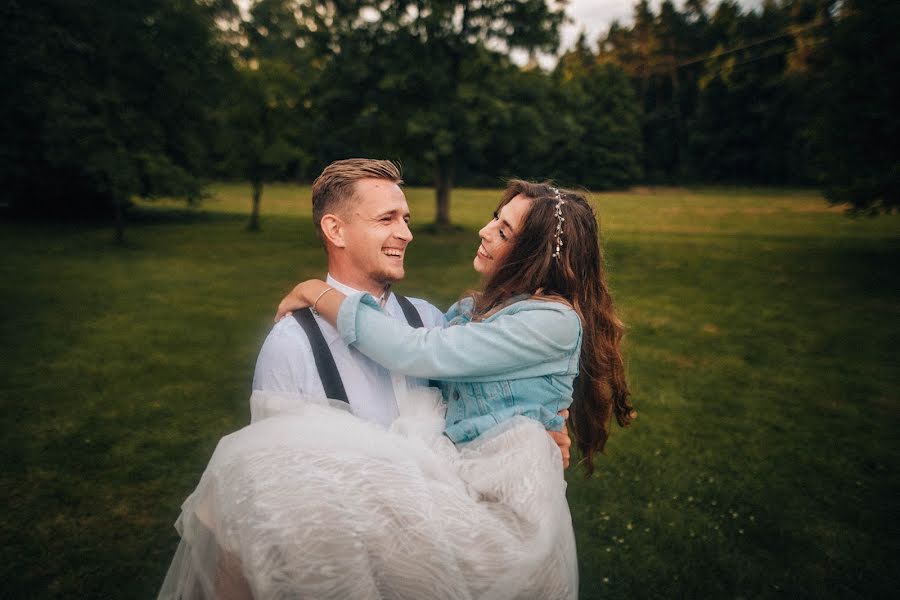 Fotografo di matrimoni Lukas Kenji Vrabel (kenjicz). Foto del 17 maggio