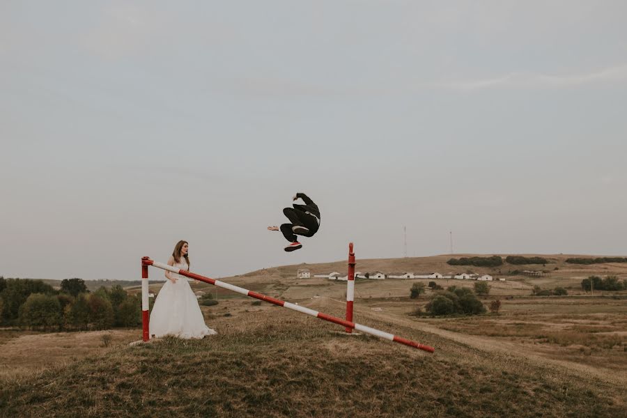 Fotógrafo de bodas Andreea Margaian-Izdrea (andreeaizdrea). Foto del 19 de enero 2017