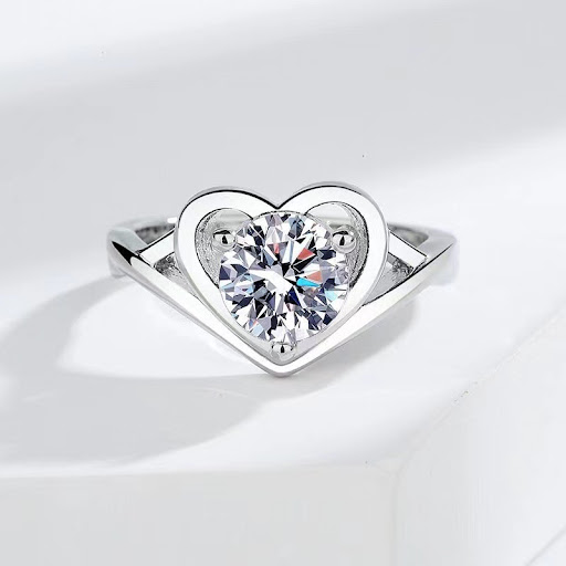 Title 1, 1 Carat Moissanite Ring, Four-Claw Female Ring ...