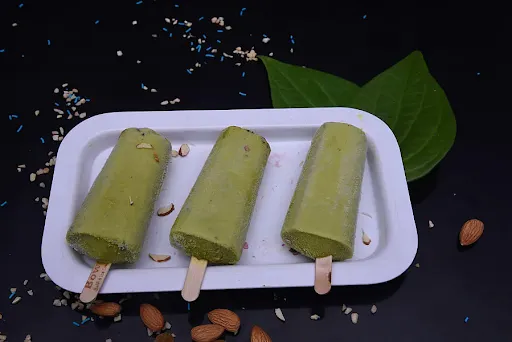 Kesar Pista Kulfi