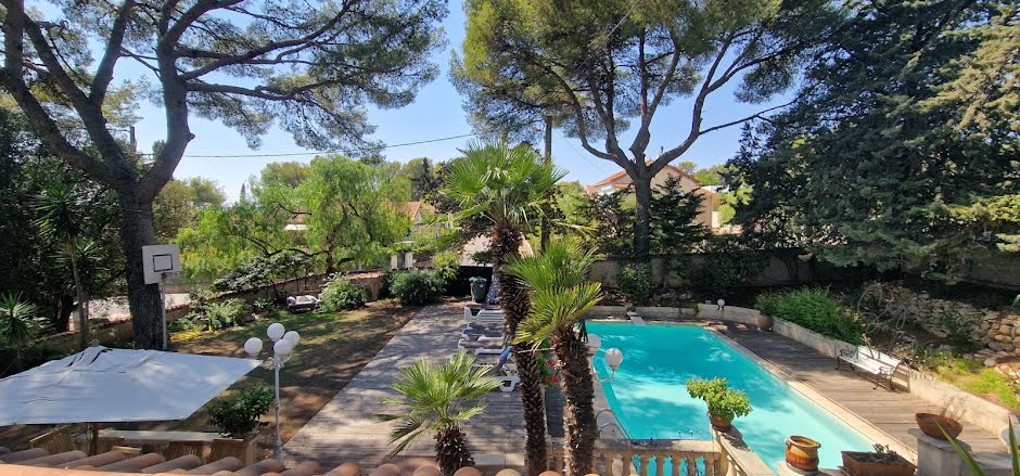 Vente villa 10 pièces 300 m² à Bandol (83150), 1 540 000 €