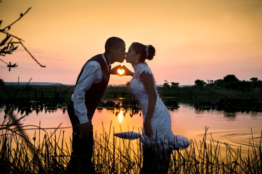 結婚式の写真家Jose Roberto Silveira (jrfotografias)。2016 6月22日の写真