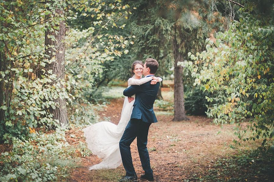 Wedding photographer Olesya Dzyadevich (olesyadzyadevich). Photo of 2 March 2018