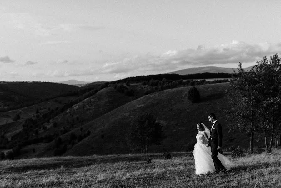 Wedding photographer Mihály Csongor (mihalycsongor). Photo of 11 October 2017