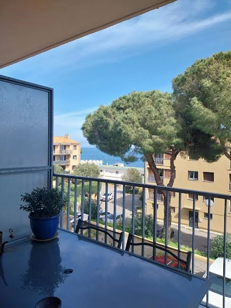 Location  appartement 3 pièces 61 m² à Santa-Maria-di-Lota (20200), 679 €