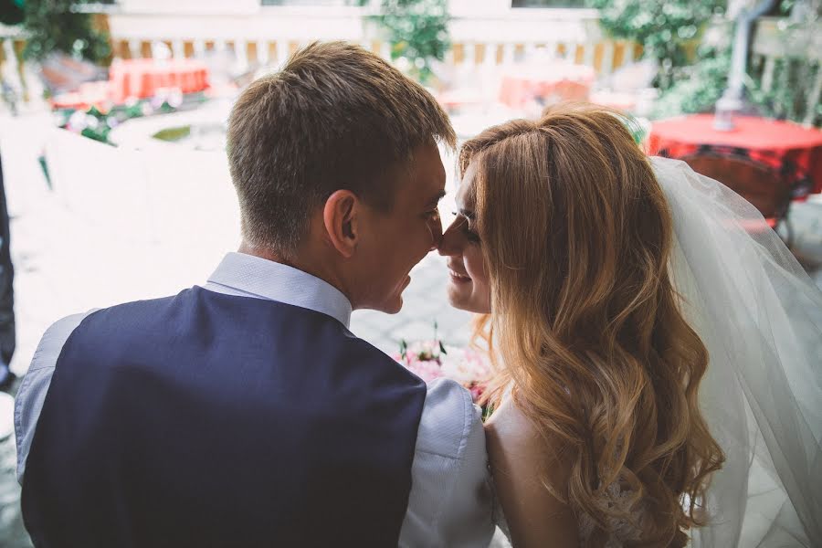 Fotógrafo de bodas Viktoriya Sysoeva (viktoria22). Foto del 3 de mayo 2017