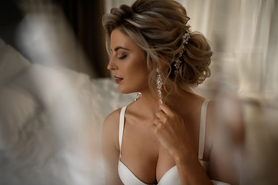 Wedding photographer Anna Chugunova (anchoys). Photo of 19 August 2019