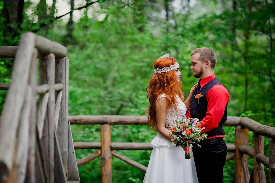 Wedding photographer Ekaterina Yuzhakova (eyuzhakova). Photo of 15 June 2015