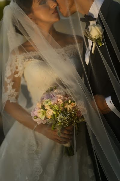 Fotógrafo de bodas Marian Sterea (mariansterea). Foto del 17 de septiembre 2016