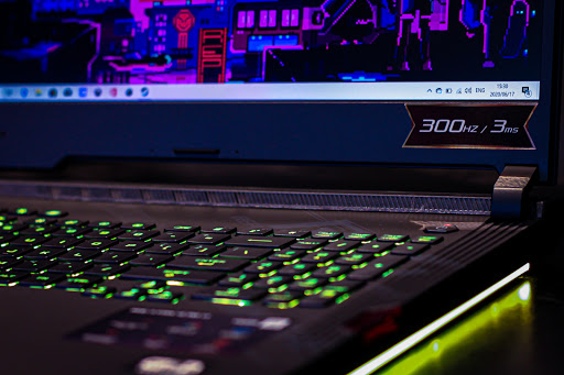 The Asus ROG Strix Scar III G732 gaming laptop can push frames at a dizzying rate.