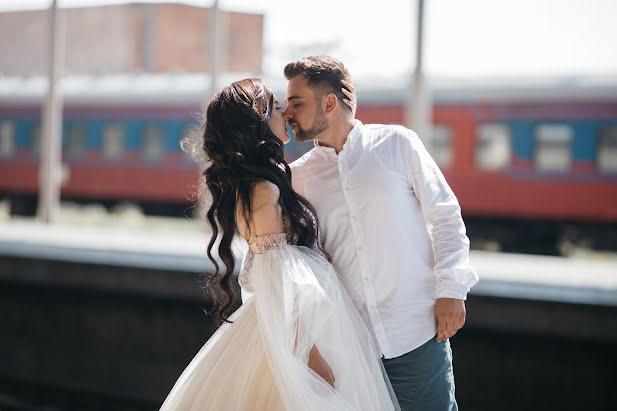 Fotógrafo de casamento Minas Kazaryan (mgphotographer). Foto de 14 de setembro 2021