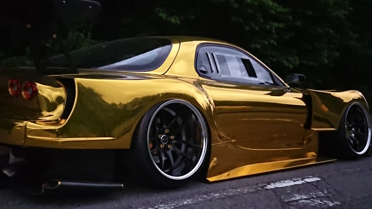 RX-7の金色の✨FD✨・榛名セブンデイ7️⃣・九州のオーナさんです😆・ロータリー魂にも参加されます🤤・早くまた会いたい😍に関するカスタム事例の投稿画像56枚目