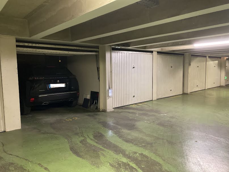 Vente parking  12 m² à Paris 11ème (75011), 39 500 €